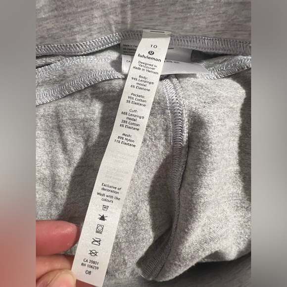 Lululemon Warm Down Jogger II Heathered Core Medium Grey size 12 worn once EUC - Picture 6 of 11